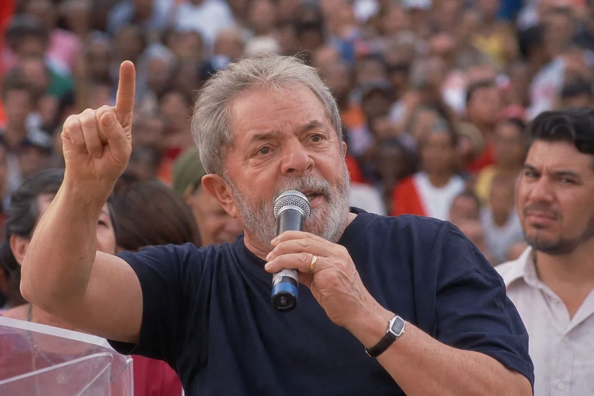 President Lula da Silva speaking at a crowded political rally